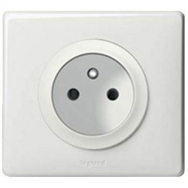 prise de courant legrand c 233 liane 2p t complet blanc prise de courant legrand c 233 liane 2p t complet blanc