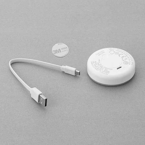 Lampe LED blanche ronde GAO rechargeable avec câble USB inclus et aimant adhésif 3M