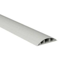 Cette moulure pour passage de plancher GGK grise résiste aux circulations à pied et protège votre installation électrique.