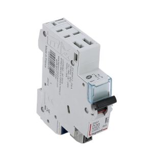 Disjoncteur LEGRAND DNX3 20A auto Ph+N courbe D 4,5kA 230V - vue de dessus