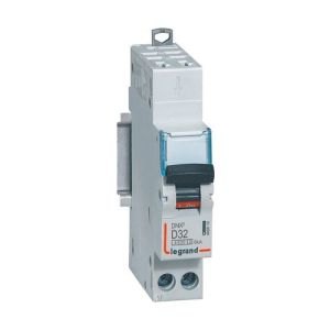 Disjoncteur LEGRAND DNX3 32A auto/vis Ph+N courbe D 4,5kA 230V