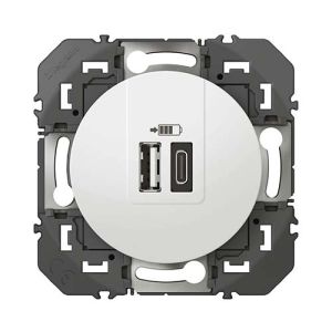 Double prise USB Legrand Dooxie Type-A et Type-C - vue de face