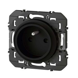 Prise Easyréno Legrand Dooxie noir mat - vue de profil