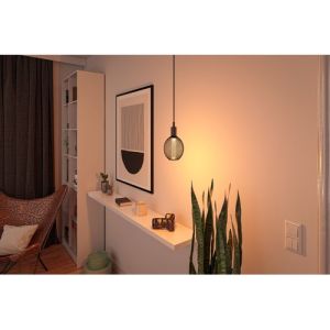Intérieur éclairé avec l'ampoule LED Paulmann Metallic Glow