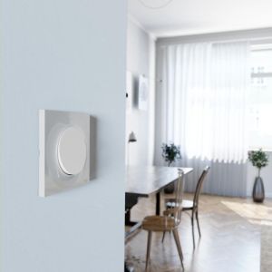 Mise en situation de la plaque de finition 1 poste Schneider Odace Styl coloris sable