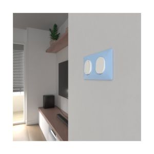plaque de finition 2 postes bleu azurin Schneider Ovalis - photo ambiance
