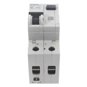 SIEMENS Disjoncteur différentiel 30mA 40A type AC - vue de dessous