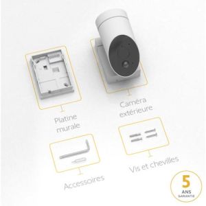 caméra extérieure Somfy vendue avec platine murale, vis, chevilles et accessoires