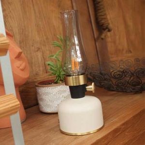 Lanterne LED métal Watt & Home Mistral coloris sable idéale pour décorer et illuminer votre intérieur