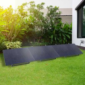 Station solaire Plug and Play poser à même le sol dans un jardin