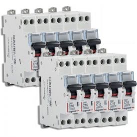 LEGRAND Lot de 10 disjoncteurs électriques DNX3-16A