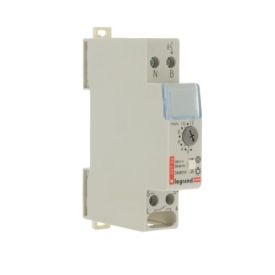 LEGRAND Minuterie 16A monophasé multifonction - 004704
