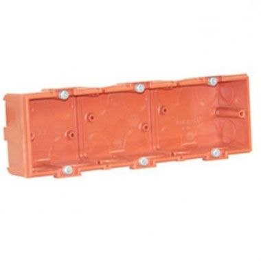 LEGRAND Batibox Boîte à sceller triple P40