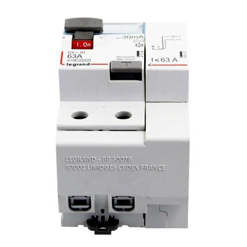 vue dessous LEGRAND Interrupteur différentiel 63A 30mA Type A DX3 AUTO