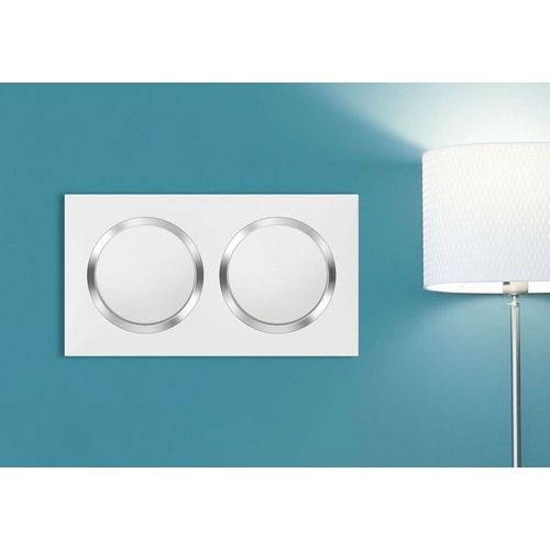 plaque 2 postes Legrand Dooxie® blanc avec bague chromée - photo ambiance intérieur