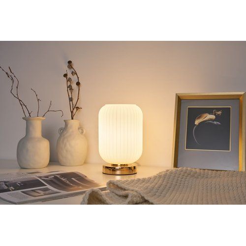 Lampe à poser blanche et doré Paulmann Noble Purity idéale dans une chambre ou un salon