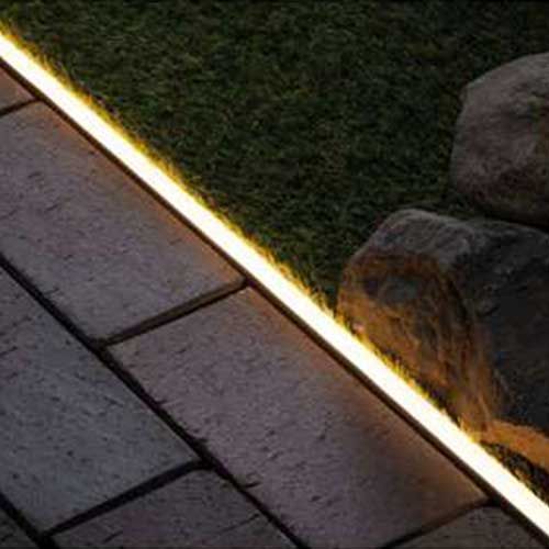 Ruban LED Paulmann Plug and Shine idéal pour éclairer vos passages extérieurs