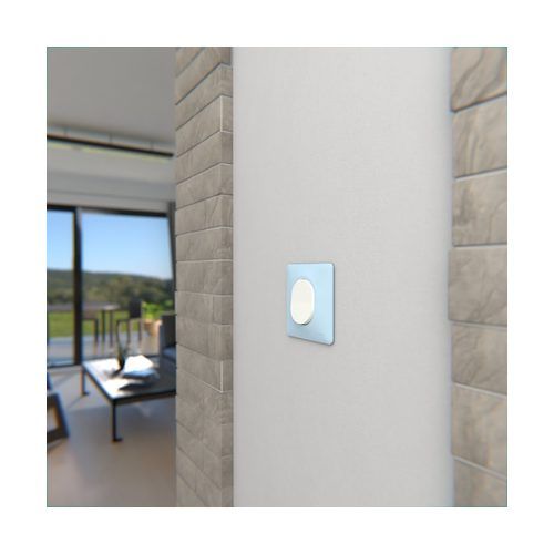 plaque de finition 1 poste Schneider Ovalis bleu azurin - photo ambiance