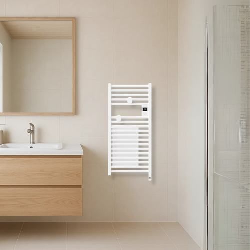 Sèche serviettes connecté avec soufflerie Thermor Riva 5 étroit 1300W blanc - photo ambiance salle de bain