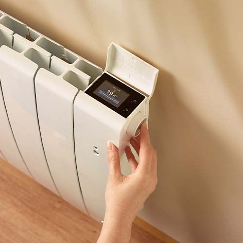 Radiateur connecté chaleur douce 1500W Thermor Bilbao 4 avec boitier de commande digital