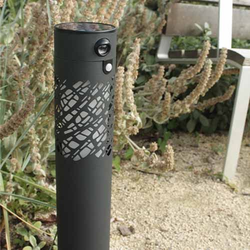 Poteau LED 2 en 1 Watt & Home pour l'éclairage de vos espaces extérieurs