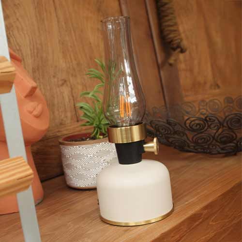 Lanterne LED métal Watt & Home Mistral coloris sable idéale pour décorer et illuminer votre intérieur