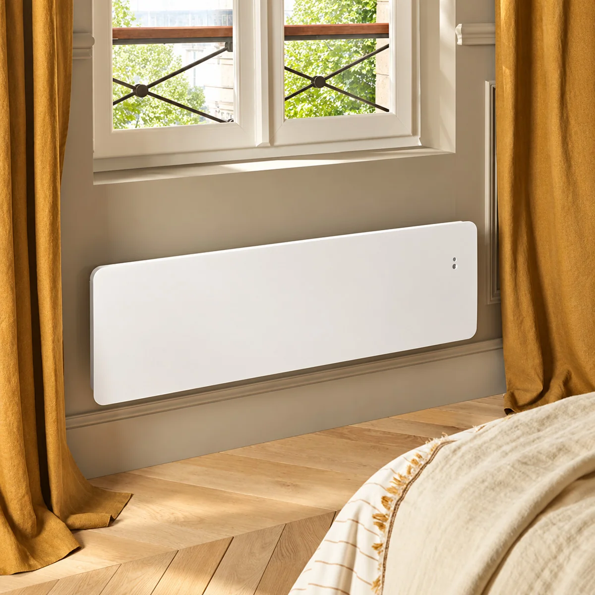 ATLANTIC Nirvana+ Radiateur connecté à inertie fonte plinthe blanc carat 1000W - 529936