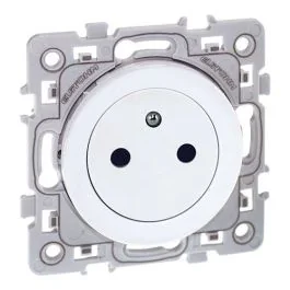 EUROHM Square Prise de courant 2P+T affleurante blanc - 60239