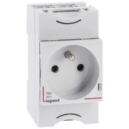 LEGRAND Prise modulaire 2P+T 16A 2,5 modules - 004280