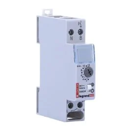 LEGRAND Minuterie 16A monophasé multifonction - 004704