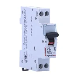 LEGRAND DNX3 Disjoncteur 25A Ph+N courbe C 4.5kA 230V - 406776