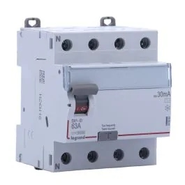 LEGRAND DX3 Interrupteur différentiel tétrapolaire 63A 30mA type AC 4 modules 400V - 411662