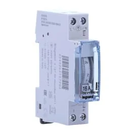 LEGRAND Interrupteur horaire 16A monophasé journalier 1 module - 412790
