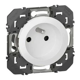 LEGRAND Dooxie Prise de courant 2P+T blanc - 600337