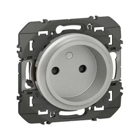 LEGRAND Dooxie Prise de courant 2P à puits aluminium - 600434