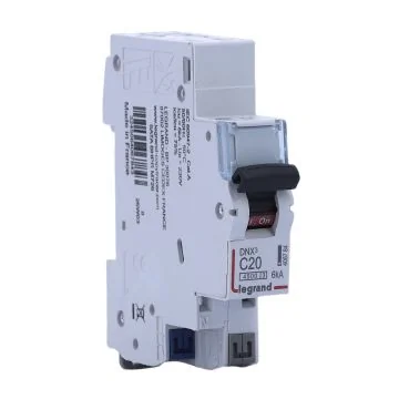 LEGRAND Disjoncteur électrique DNX3 bornes AUTO 20A