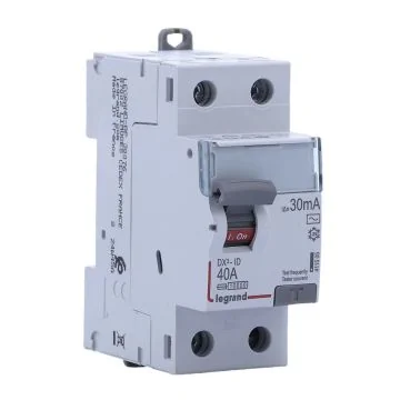 LEGRAND DX3 Interrupteur différentiel 40A 30mA type AC 230V - 411505