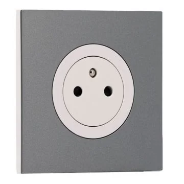 SCHNEIDER Odace Prise de courant 2P+T affleurante blanc craie et plaque simple titane