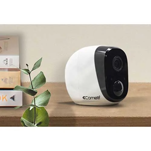 cam&eacute;ra de surveillance int&eacute;rieure